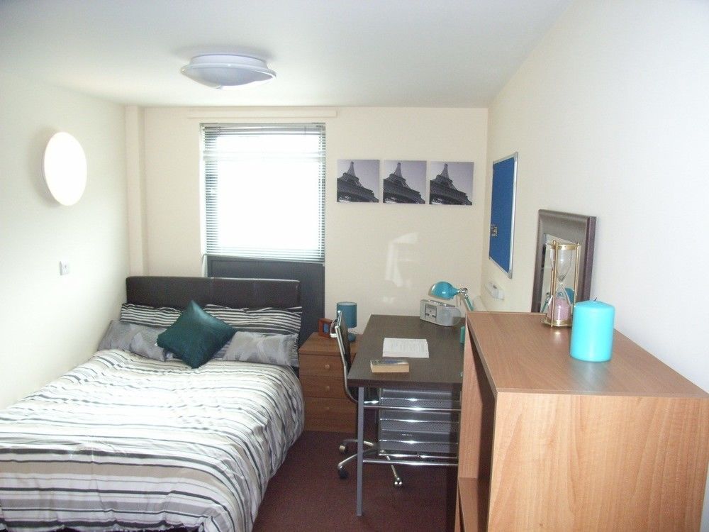 Alton Apartments Bradford  Eksteriør billede